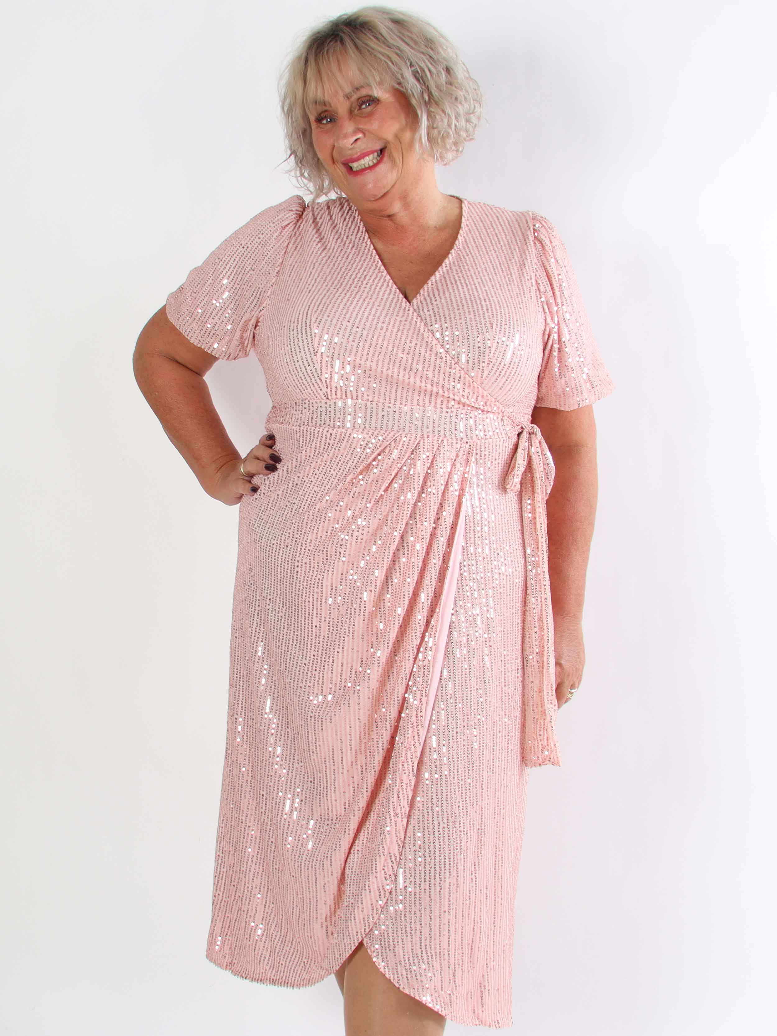 Primula Glitter - Plus size omlottklänning med paljetter